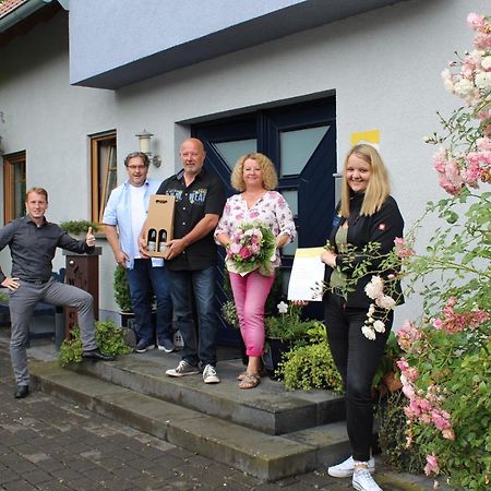 Ferienwohnung Am Korretsberg Kruft Exterior foto